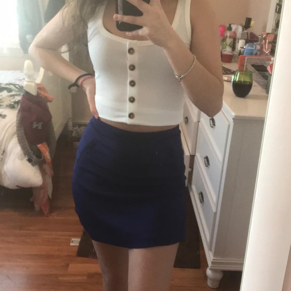 SEXY SKIRT🧵👅